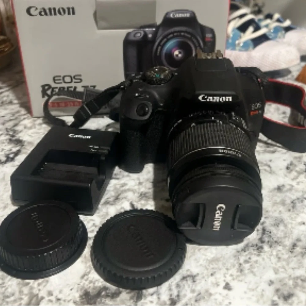 Canon EOS Rebel T7 Digital Camera Kit - Black